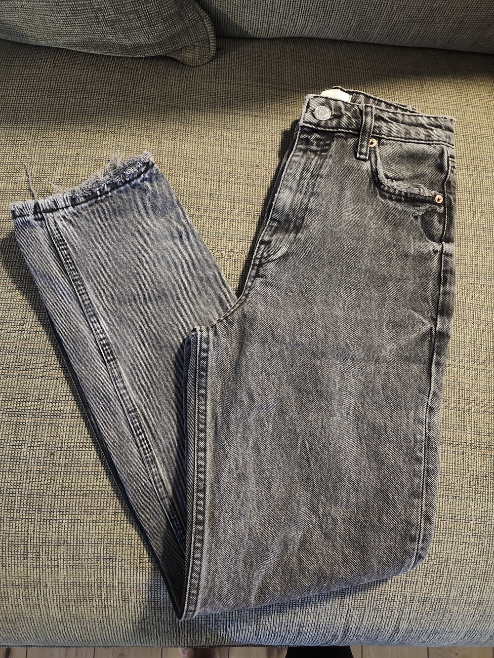 Zara Women's Skinny Jeans - Washed Grey